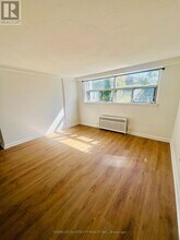 430 Ridelle Ave in Toronto, ON - Building Photo - Building Photo