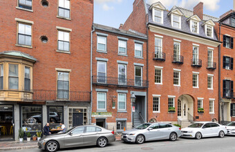 14 Derne St, Unit 12 derne unit 301 in Boston, MA - Building Photo - Building Photo