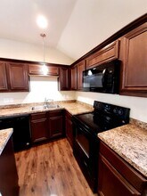 5102 Braddock in Arlington, TX - Building Photo - Building Photo