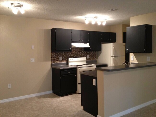 629 Dory Ln, Unit 104 in Altamonte Springs, FL - Building Photo - Building Photo