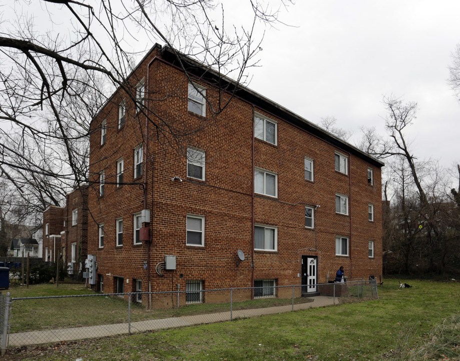 217 Valley Ave SE in Washington, DC - Building Photo