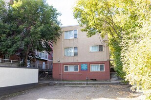 Heritage Trail Apartments 1 in Edmonton, AB - Building Photo