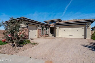 10812 E Tesla Ave in Mesa, AZ - Building Photo - Building Photo