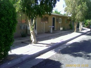 San Anselmo Apartments in Palm Desert, CA - Building Photo - Building Photo