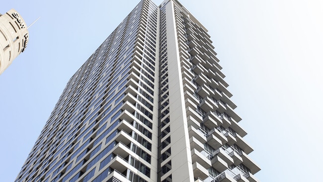 property at 235 W Van Buren St
