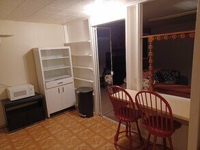 3773 S Grove St in Englewood, CO - Foto de edificio - Building Photo