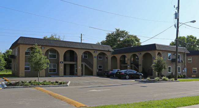 University Plaza in Jacksonville, FL - Building Photo - Building Photo