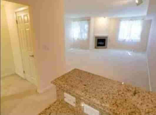 160 S Hudson Ave in Pasadena, CA - Building Photo - Building Photo