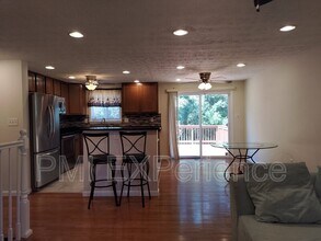 204 Taurus Dr in Fort Washington, MD - Building Photo - Building Photo