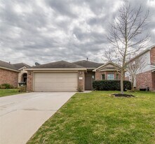 2209 Highland Crossing Dr in Conroe, TX - Building Photo