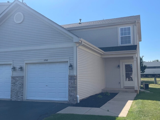 1750 W Chrysler Dr
