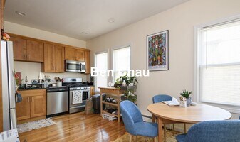 91 Tremont St, Unit 3B in Cambridge, MA - Building Photo