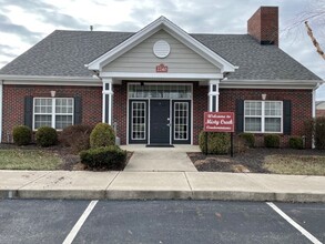 2335 Pinnacle Ct in Fairborn, OH - Building Photo - Building Photo