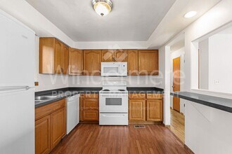 812 Chestnut St in Cheney, WA - Building Photo - Building Photo