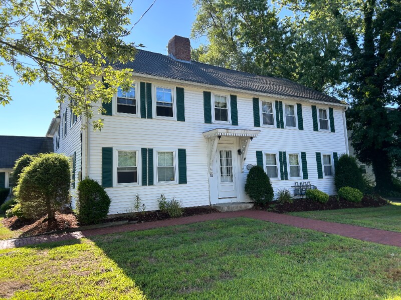 41 Purchase St-Unit -2nd flr left in Milford, MA - Building Photo