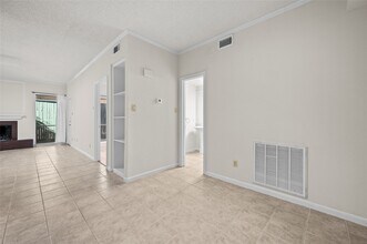 5718 Val Verde St in Houston, TX - Building Photo - Building Photo