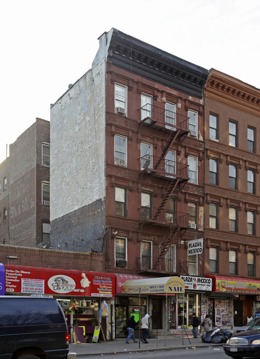 East Harlem Retail in New York, NY - Building Photo