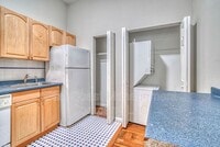 2348 Eutaw Pl photo'