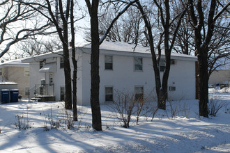 2828 Verndale Ave in Anoka, MN - Building Photo - Building Photo