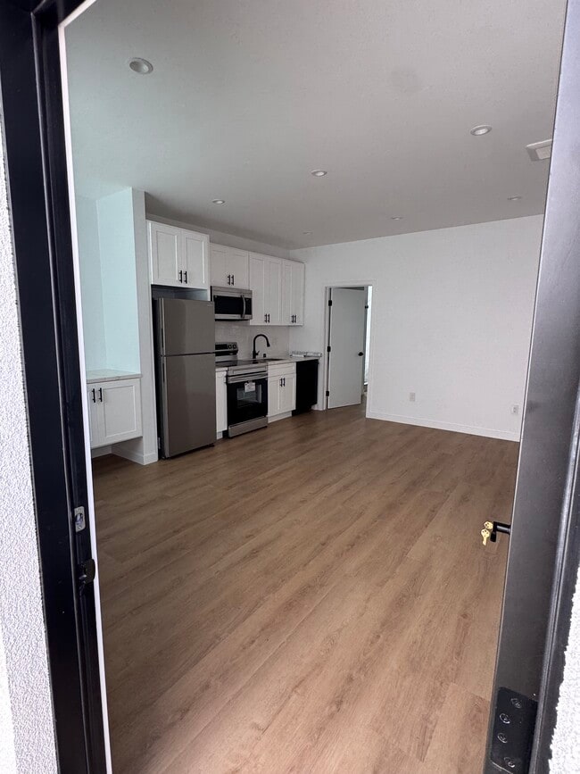 7834 S Harvard Blvd in Los Angeles, CA - Building Photo - Building Photo