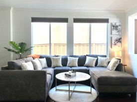 34010 Winterberry Ln in Lake Elsinore, CA - Building Photo