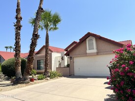 11063 E Sahuaro Dr