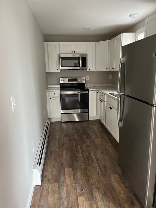 99 Pine St in Bangor, ME - Building Photo