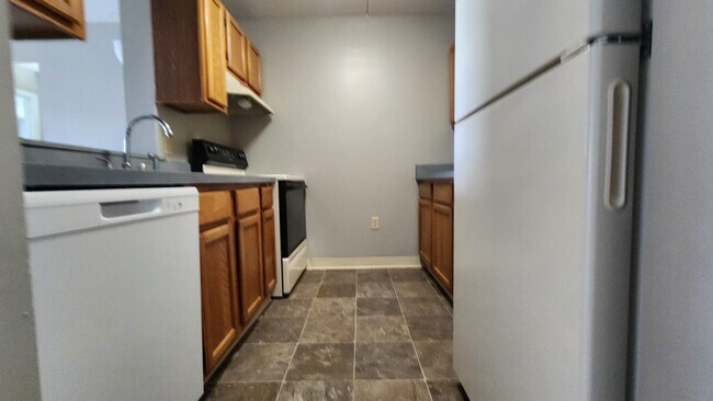 15 Harbor Point Blvd, Unit 206
