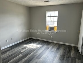 411 E Central Ave in Griffin, GA - Building Photo - Building Photo