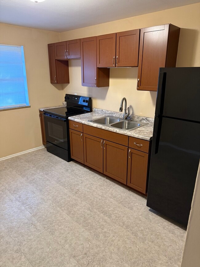 9120 Tutwiler Ave in St. Louis, MO - Foto de edificio - Building Photo