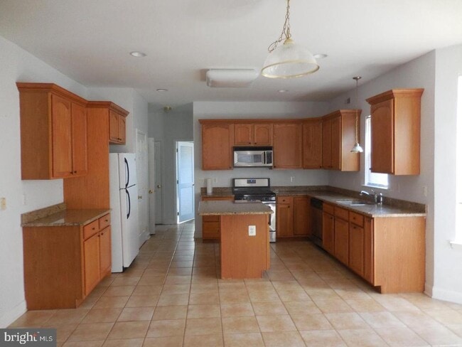 6 Palmer Ct in Glassboro, NJ - Building Photo - Building Photo