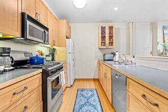 22 Worcester Sq, Unit 1 in Boston, MA - Building Photo - Building Photo
