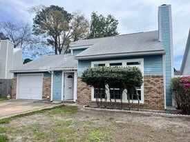 366 Canterbury Cir NW in Fort Walton Beach, FL - Building Photo