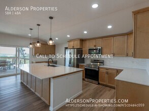 268 White Oak Dr in Canyon Lake, TX - Building Photo - Building Photo