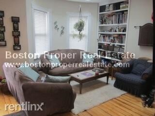 221 W Newton St-Unit -Apt 4 in Boston, MA - Building Photo