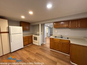 1000 Linda Lee Dr in Glen Burnie, MD - Building Photo - Building Photo