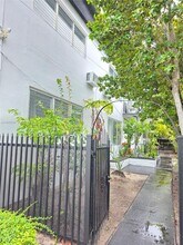 824 82nd St in Miami Beach, FL - Foto de edificio - Building Photo