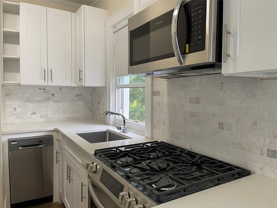 47 N High St in Tuckahoe, NY - Building Photo