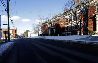 Maynard School Apartments in Manchester, NH - Building Photo - Building Photo