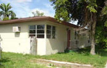 1296 NE 110th Ter in Miami, FL - Building Photo - Building Photo