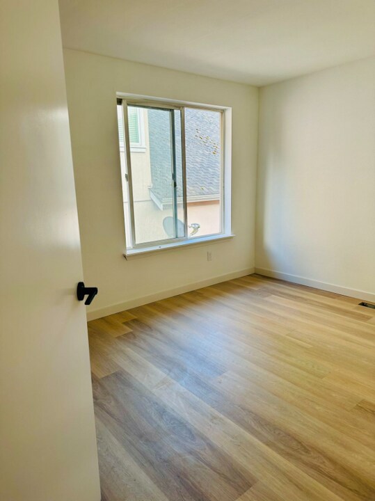 31182 3rd Ct S in Federal Way, WA - Building Photo