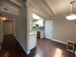 749 M St in Davis, CA - Building Photo - Building Photo