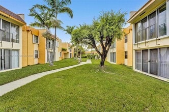 9311 SW 4th St in Miami, FL - Building Photo - Building Photo