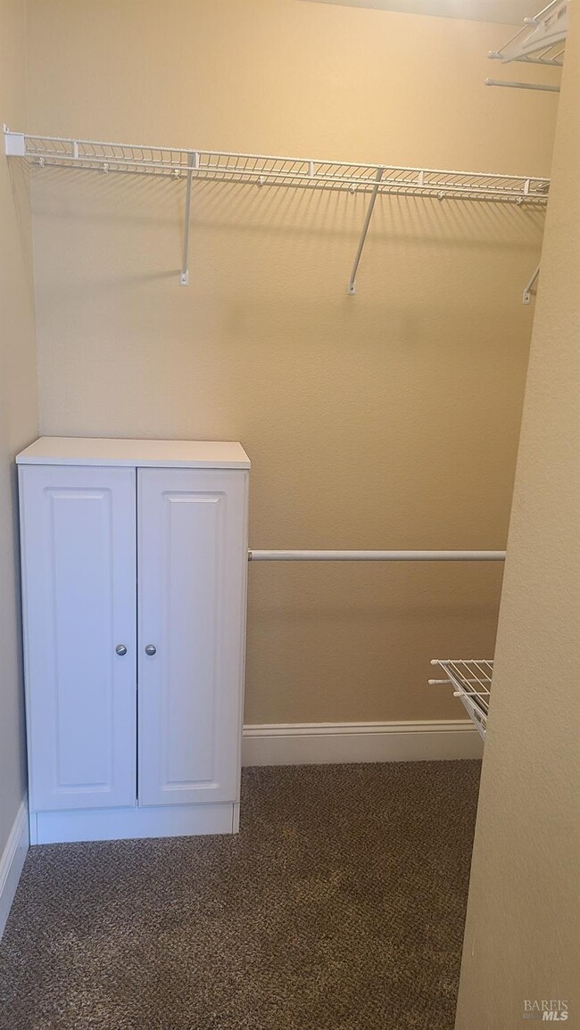 306 Buck Ave in Vacaville, CA - Building Photo - Building Photo
