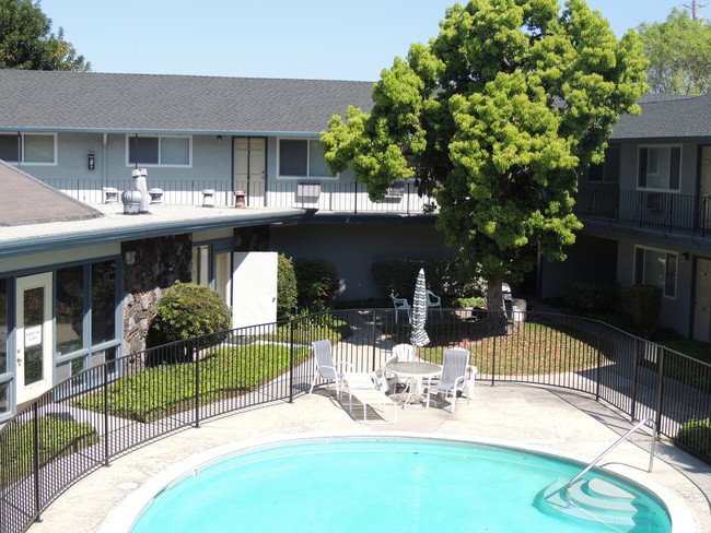 Campbell House in San Jose, CA - Building Photo - Building Photo