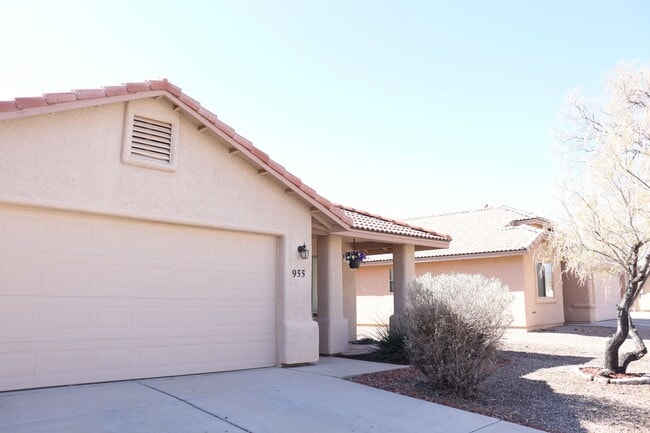 property at 955 Montrose Ave