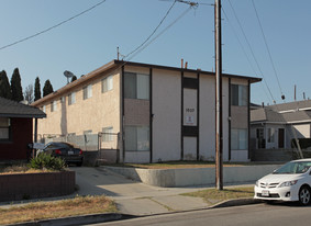 1537 Torrance Blvd Apartments