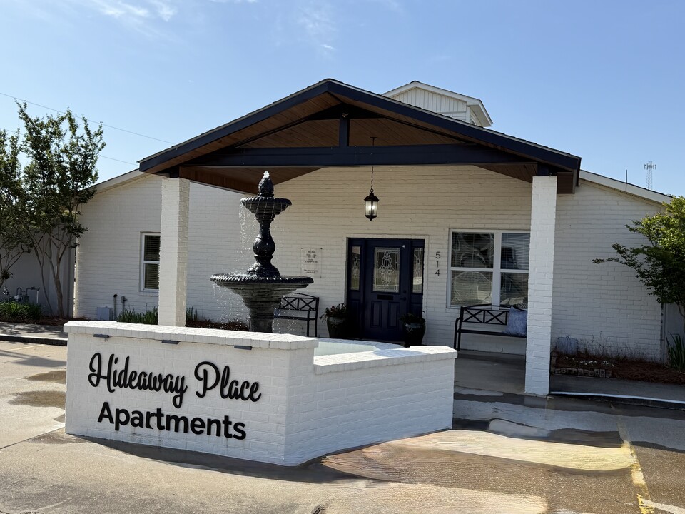 Hideaway Place Apartments in Monroe, LA - Foto de edificio