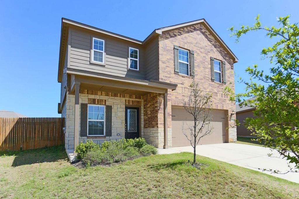 108 Constitution St in Liberty Hill, TX - Building Photo