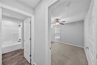 4559 W Barhem Dr in Fayetteville, AR - Building Photo - Building Photo